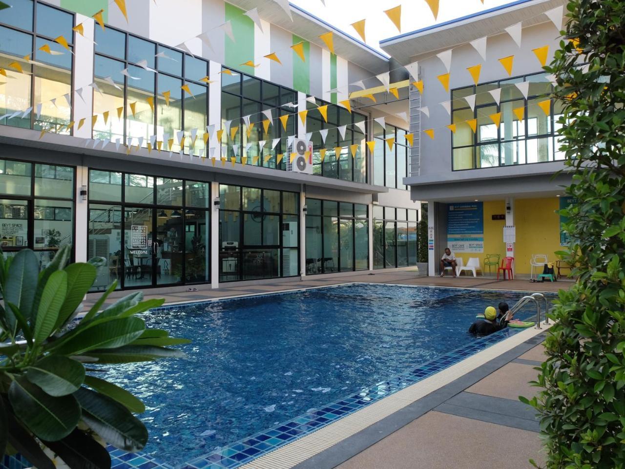 Bed In Beyt Boutique Hotel Nonthaburi Luaran gambar