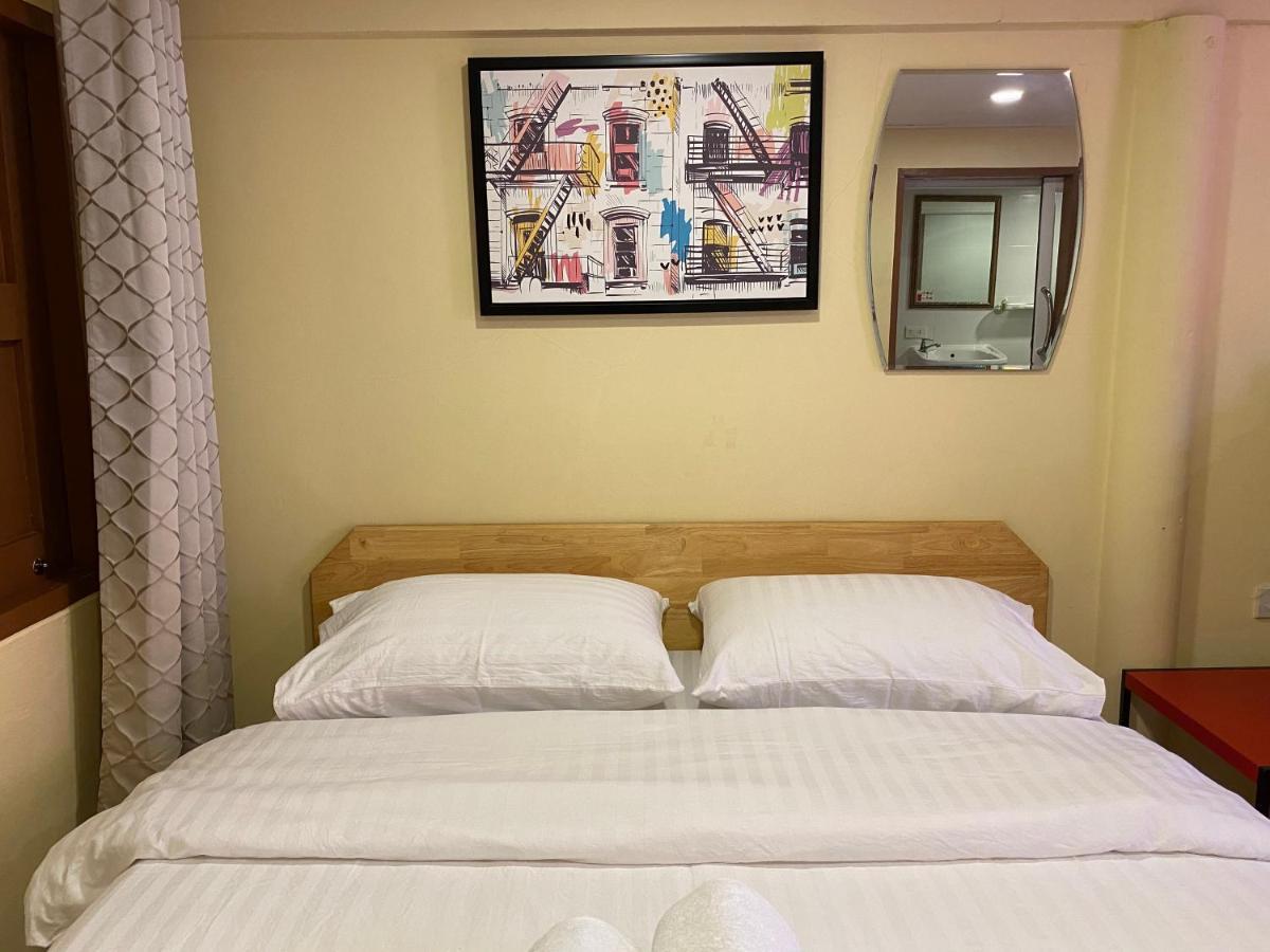 Bed In Beyt Boutique Hotel Nonthaburi Luaran gambar